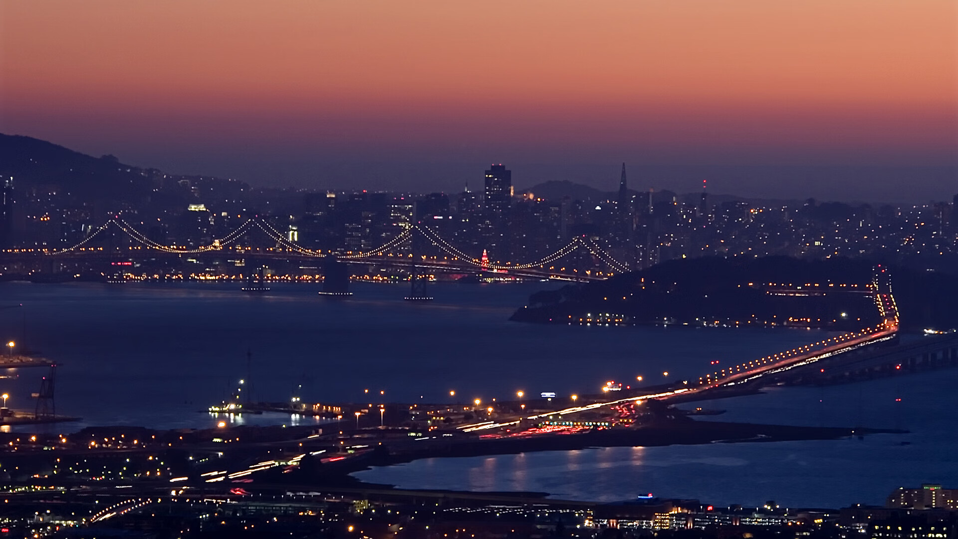 巴特尔以超凡的防守技巧,成为袋鼠队防线上的中流砥柱,巴特尔会扣篮吗