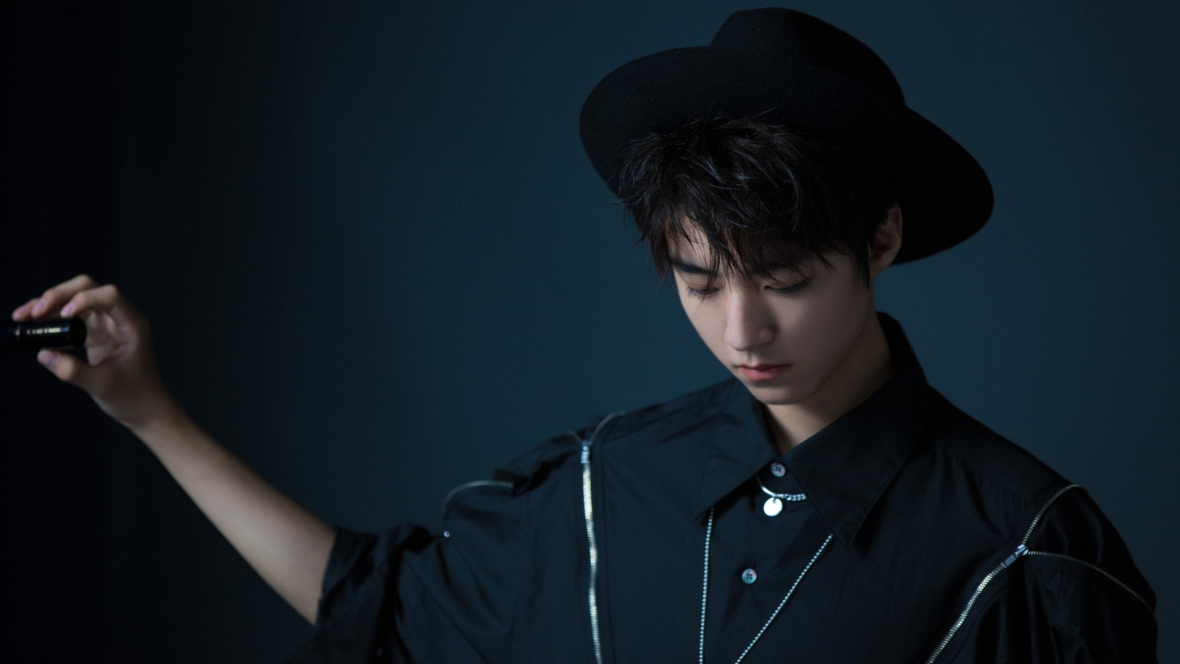 美洲杯明星盛会:精彩表现,燃烧全场!,美洲杯颁奖嘉宾