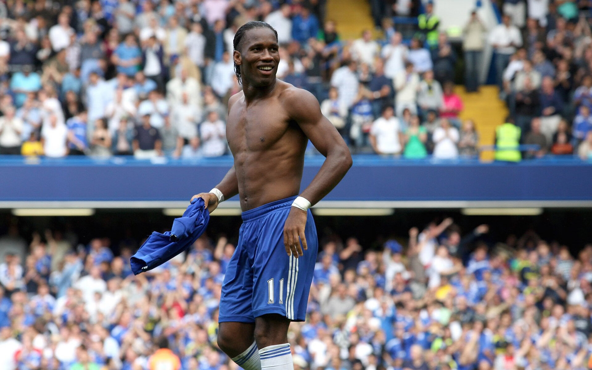 WRC日本站：古老山路上的速度盛宴，wrc日本车手